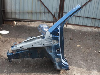 лонжерон правый Ford Fiesta 5 поколение [рестайлинг] AX 2007, 1.4 л., FXJA, бензин, МКПП, синий, купе, передний привод
