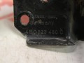 замок капота Audi A6 4B/C5 4A2 1999, 2.4 л., APS, бензин, МКПП, темно-синий, седан, передний привод, 4B0823480C - фото №2