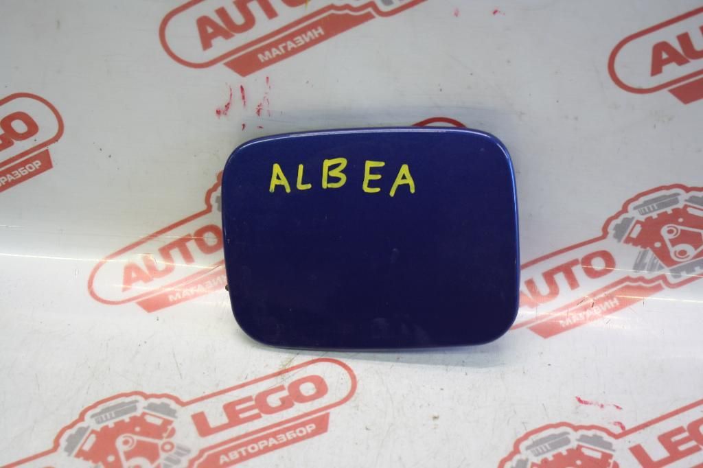 лючок топливного бака Fiat Albea 1 поколение 178 2007, 1.4 л., 350 A1.000, бензин, МКПП, синий, седан, передний привод, 46803910 - фото №1