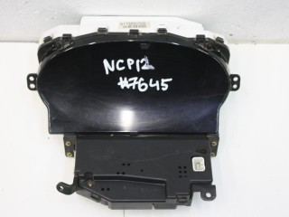 щиток приборов (приборная панель) Toyota Platz 1 поколение XP10 NCP12 (1999 - 2002), 8380052101