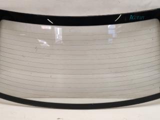 стекло заднее Hyundai Accent 2 поколение (LC) 2008, 1.5 л., бензин, МКПП, черный, седан, передний привод