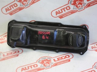клапанная крышка Volkswagen Passat B3 1993, 1.8 л., ADD, бензин, 026103469E