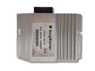 блок управления раздаткой Kia Sorento 1 поколение BL 2002, 2.5 л., D4CB, дизель, АКПП, серебристый, полный привод, 95440-4A720