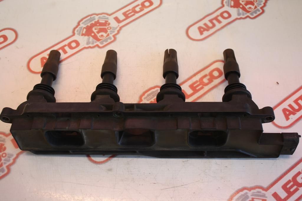 катушка зажигания Opel Astra G F67 1999, 1.8 л., X 18 XE1, бензин, АКПП, серый, хетчбэк 5 дв., передний привод - фото №1