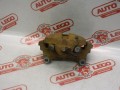 суппорт передний правый Volkswagen Passat B6 3BADR 2006, 1.6 л., BLF, бензин, МКПП, седан, передний привод, 4B0615124 - фото №2