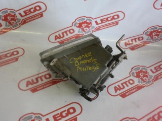 фара противотуманная правая Mitsubishi Chariot 3 поколение 2000, 2.0 л., 4G63 T (ECI), бензин, G2588R