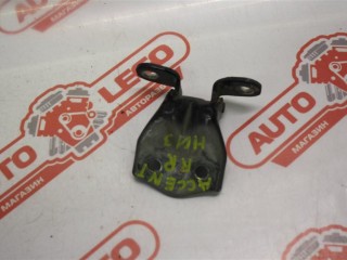 петля двери Hyundai Accent 2 поколение (LC) 2006