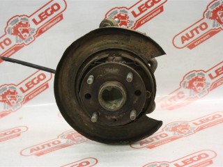 кулак задний правый Chevrolet Lacetti 1 поколение J200 2007, F16D3, бензин, МКПП, золотистый, седан, передний привод