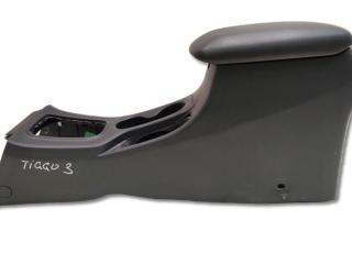 подлокотник Chery Tiggo 3 1 поколение 2017, 1.6 л., SQRE4G16, бензин, вариатор, белый, передний привод, 71-5305931FH, 21-5305931FL