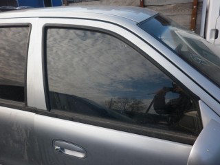 стекло двери передней правой Geely CK Otaka 1 поколение 2005, 1.5 л., MR479QA, бензин, МКПП, серый, седан, передний привод