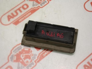 блок управления стеклоподъемниками Audi A6 4B/C5 4A2 1999, 2.4 л., APS, бензин, МКПП, темно-синий, седан, передний привод, 4B0959851