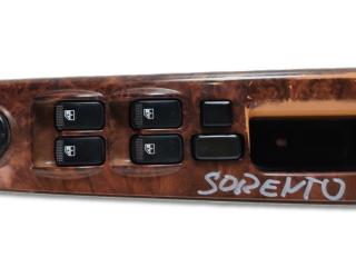 блок управления стеклоподъемниками Kia Sorento 1 поколение BL 2002, 2.5 л., D4CB, дизель, АКПП, серебристый, полный привод, 93570-3E000