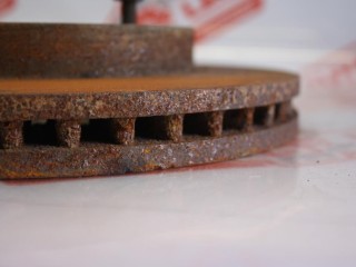 диск тормозной передний Toyota
