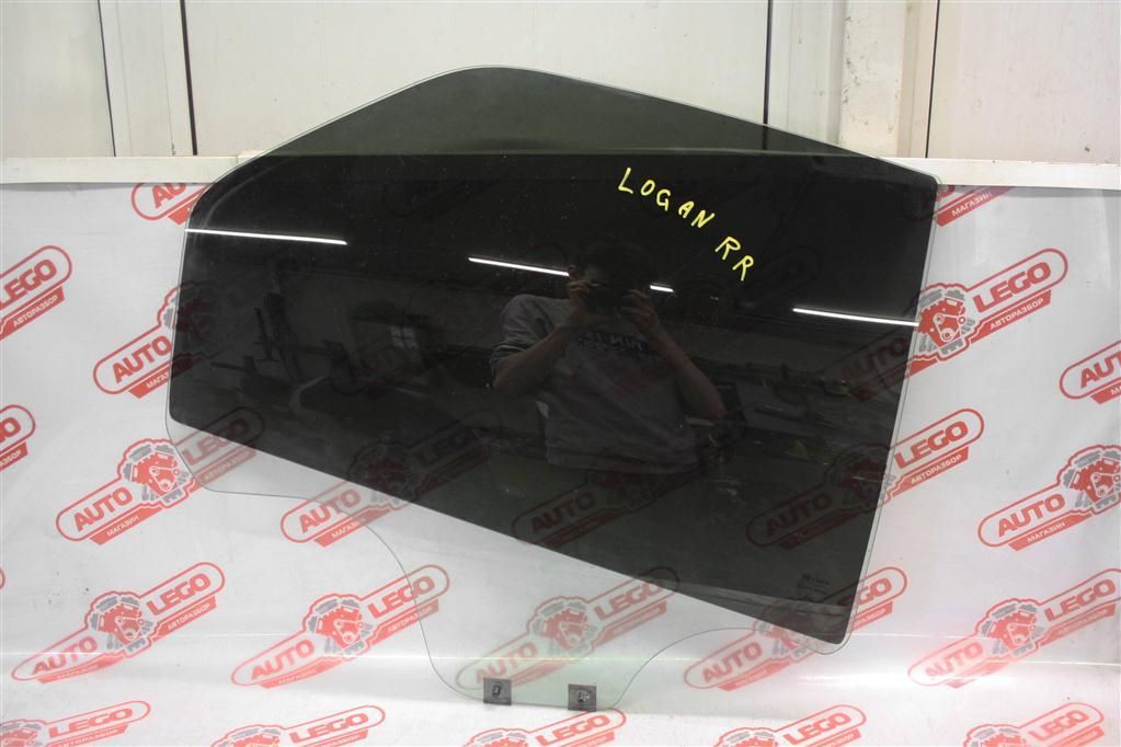стекло двери задней правой Renault Logan 1 поколение L8 2006, 1.5 л., K7JA710, бензин, МКПП, синий, седан, передний привод - фото №1