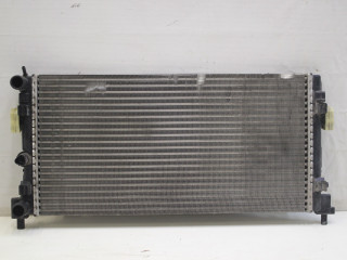 радиатор (основной) Skoda Fabia 2 поколение [рестайлинг] 5J2 2013, 1.2 л., CGPA, бензин, МКПП, серебристо-желтый, хетчбэк 5 дв., передний привод, 6R0121253