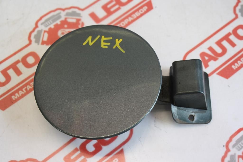 лючок топливного бака Daewoo Nexia 1 поколение KLETN 2002, 1.5 л., G15MF, бензин, МКПП, темно-зеленый, седан, передний привод, 96169071 - фото №1