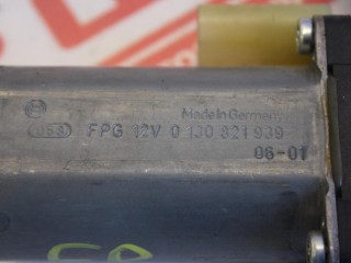 моторчик стеклоподъемника Ford Fusion 1 поколение [рестайлинг] CBK 2006, 1.4 л., FXJA, бензин, МКПП, красный, хетчбэк 5 дв., передний привод
