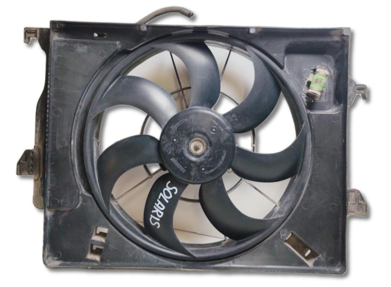 вентилятор радиатора Hyundai Solaris 1 поколение RB 2011, 1.4 л., G4FA, бензин, МКПП, серебристый, хетчбэк 5 дв., передний привод, 25380-1RXXX - фото №1