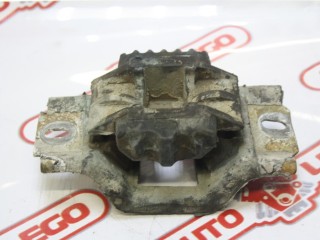подушка крепления КПП Ford Fusion 1 поколение [рестайлинг] CBK 2006, 1.4 л., FXJA, бензин, МКПП, красный, хетчбэк 5 дв., передний привод, 2S617M121BB