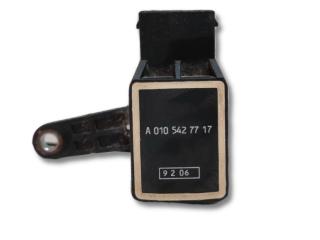 датчик дорожного просвета Mercedes-Benz CL-Класс C215 2000, 5.8 л., M137E58, бензин, АКПП, серебристый, купе, задний привод, A0105427717