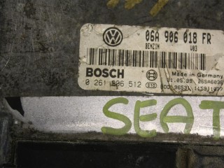 блок управления двигателем SEAT Toledo 2 поколение 1999, AGN 1.8 125л.с., бензин, МКПП, черный, седан, передний привод, 0261206512