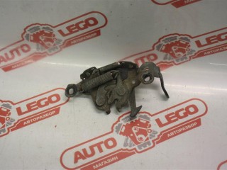 замок капота Nissan Presage U30 NU30 2001, 2.4 л., KA24DE, бензин, АКПП, серый, минивэн, передний привод, правый руль, 65722F5000