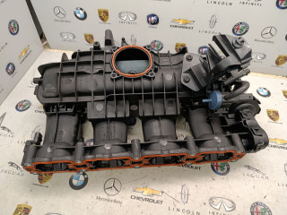 коллектор впускной Porsche Macan 1 поколение [2-й рестайлинг] 2022, 2.0 л., бензин, АКПП, 06L133201FR