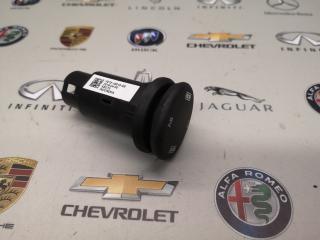 разъем AUX / USB Jaguar F-Pace 1 поколение 2018, 2.0 л., дизель, АКПП, правый руль, FK7219010AB