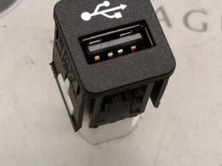 разъем AUX / USB BMW X4 G02 [рестайлинг] 2023, 2.0 л., бензин, 9229294