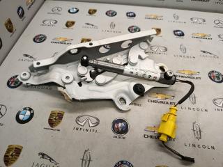 петля капота левая Audi A6 C8 2022, 2.0 л., бензин, 4K0823301A