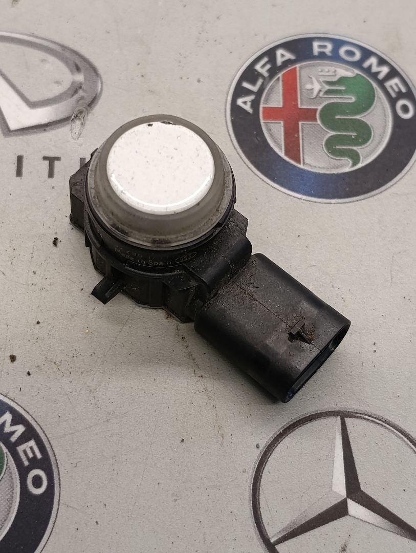парктроник передний Alfa Romeo Giulia 2 поколение 2018, 2.0 л., задний привод, 0263033984, 735643800 - фото №1