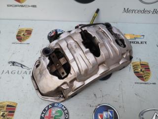 суппорт передний правый Porsche Macan 1 поколение 2017, 3.0 л., дизель, правый руль, 95B615106AQ