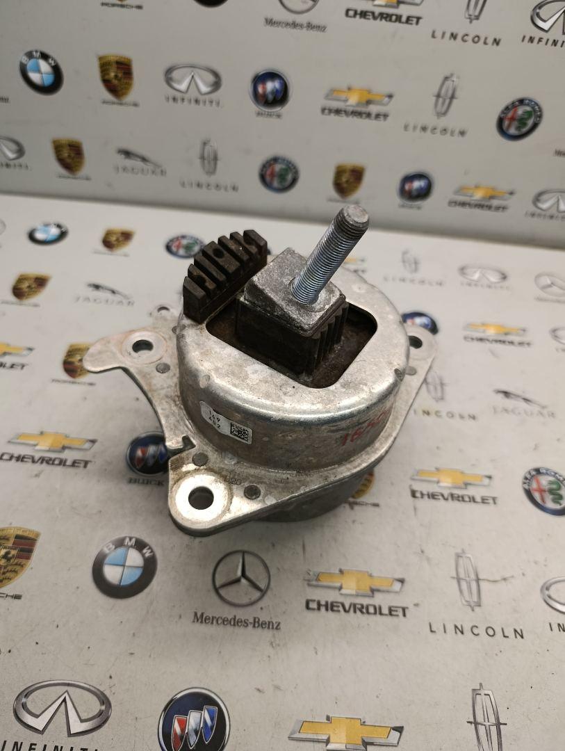 подушка крепления двигателя Alfa Romeo Giulia 2 поколение 2018, 2.0 л., задний привод, 00505515150 - фото №1