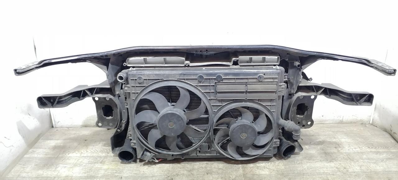 радиатор (основной) Volkswagen Passat B6 2008, 2.0 л., TDi, CBAB, дизель, 6МКПП, серебристый, универсал - фото №1