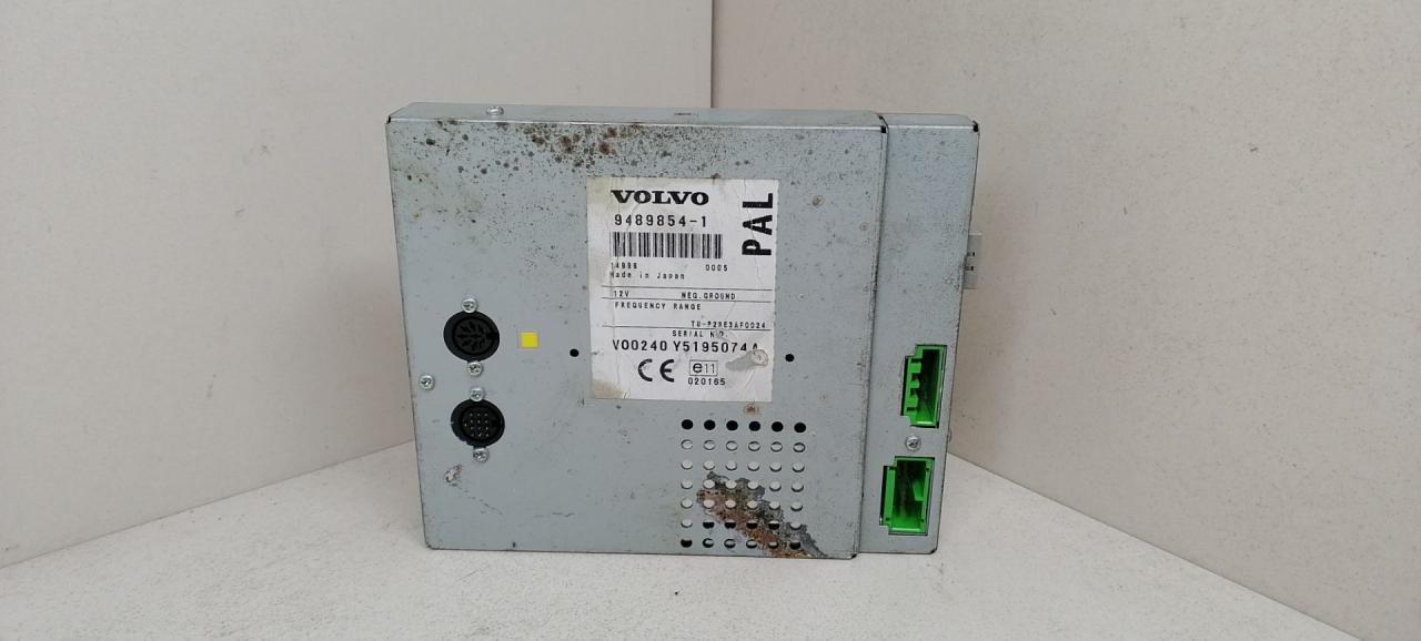 видеомодуль / TV-тюнер Volvo S60 1 поколение 2001, 2.4 л., B 5244 T3, бензин, АКПП, черный, седан, передний привод, 9489854-1, TV-P23E3AF0024 - фото №1