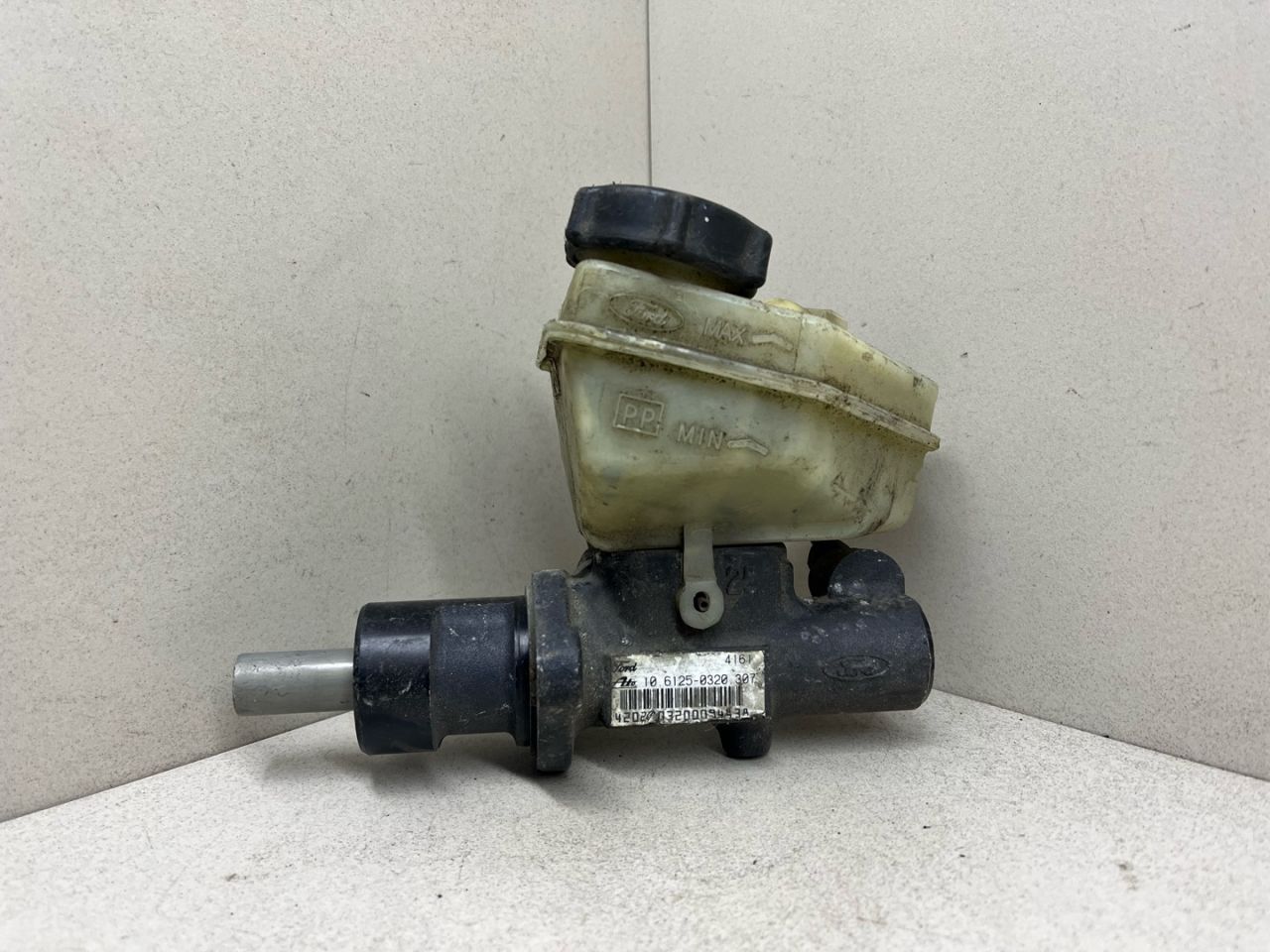 цилиндр тормозной главный Ford Mondeo 1 поколение 1994, ATE, 040894C, 10.6125-0320.307 - фото №1