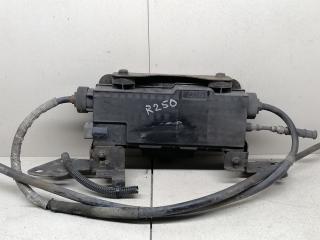 электроручник Renault Laguna 3 поколение 2007, 2.0 л., DCi, M9R 802, дизель, 6МКПП, голубой, E044228101B