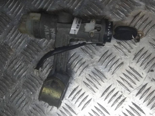 контактная группа Hyundai Matrix 1 поколение 2004, 931102D000