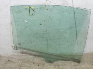 стекло двери задней правой 