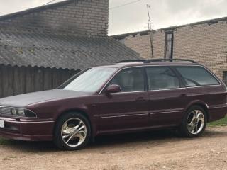 стекло двери задней правой Mitsubishi Sigma 1 поколение 1991, универсал