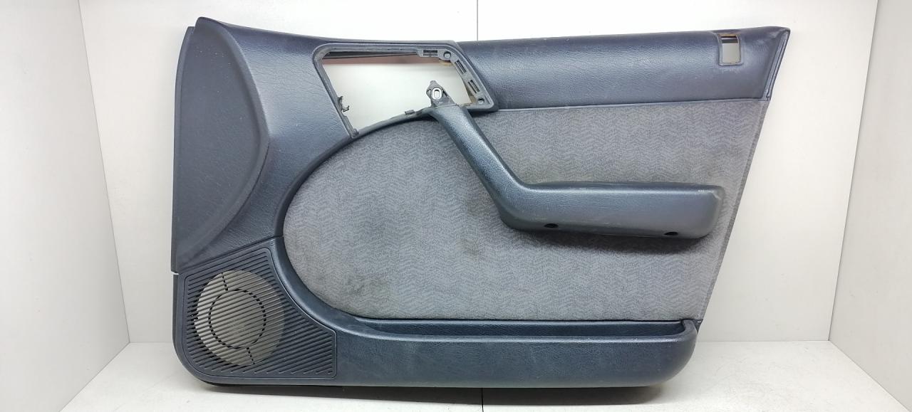 обшивка двери передняя правая Citroen Xantia 1 поколение 1997, 1.9 л., D, дизель, 5МКПП, тёмно-серый металлик, хетчбэк 5 дв., передний привод, 9610782777 - фото №1