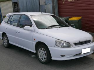 Kia Rio 1 поколение