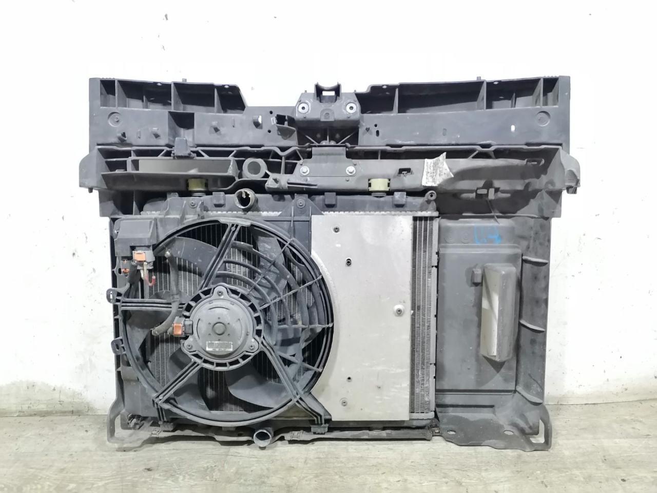 радиатор (основной) Citroen C3 Picasso 1 поколение 2012, 1.4 л., i, бензин, 5МКПП, чёрный, 9801492180, 9682895680, 351111297, GMV140CEM00 - фото №1