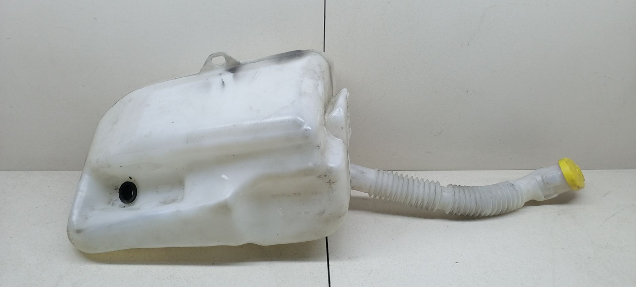 бачок омывателя Renault Megane 2 поколение 2005, 1.9 л., DCi, дизель, 6МКПП, синий, универсал, передний привод, 8200104709 - фото №1