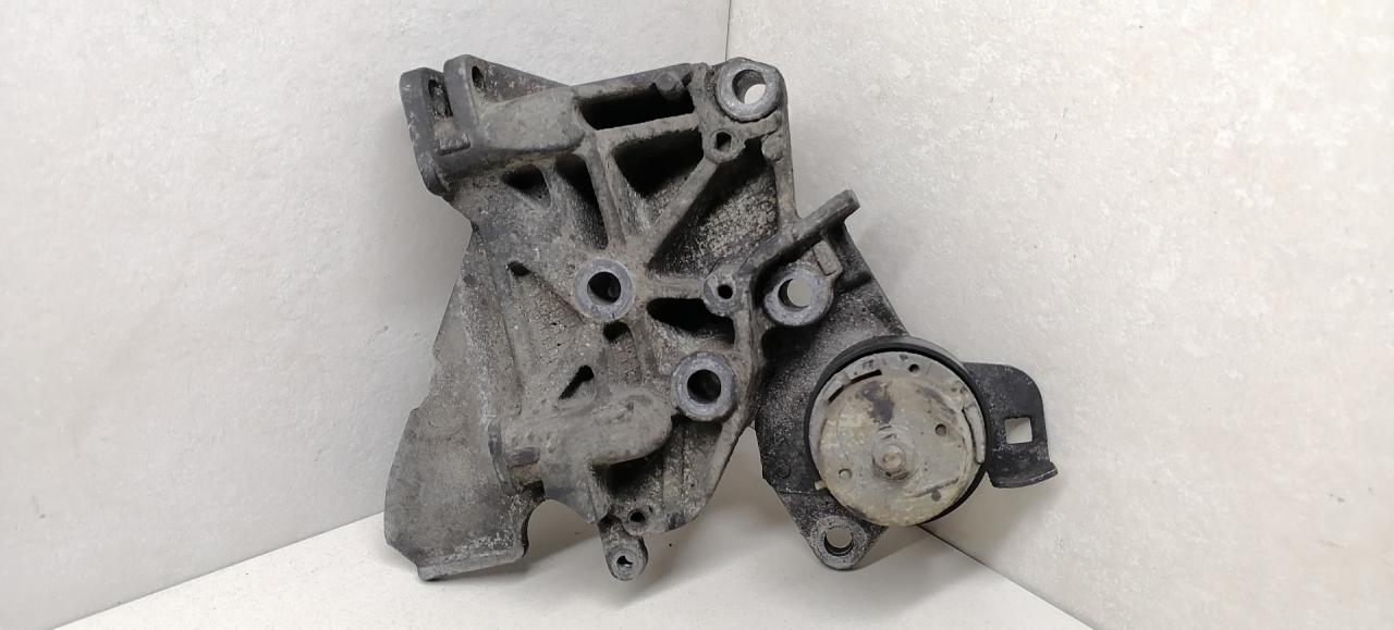 кронштейн двигателя Renault Laguna 1 поколение 1997, 2.2 л., DT, G8T 792, дизель, 5МКПП, синий, универсал, передний привод, 7700.852051 - фото №1