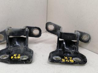 петля двери Kia Carens 2 поколение FJ 2006, 2.0 л., CRDi, дизель, 5МКПП, чёрный, минивэн, передний привод, 0K2JA72210, 0K2JA72240