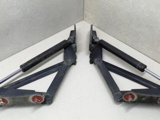 амортизатор крышки багажника (3-5 двери) Renault Megane 1 поколение LA0E 1996, 1.4 л., i, E7J 764, бензин, 5МКПП, синий, седан, передний привод, 7700838612B, 69120-8, 69121-8