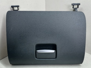 бардачок Ford Focus 2 поколение 2006, 1.6 л., i, бензин, 5МКПП, серебристый, универсал, передний привод, 4M51A06044ADW