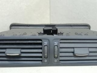 дефлектор обдува салона Volkswagen Passat B6 2008, 2.0 л., TDi, CBAB, дизель, 6МКПП, серебристый, универсал, 3S2819728E, 3S1819728F