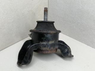 подушка крепления двигателя Hyundai Tucson 1 поколение 2006, 2.0 л., CRDi, дизель, АКПП, чёрный, внедорожник 5 дв., передний привод, 218102E200
